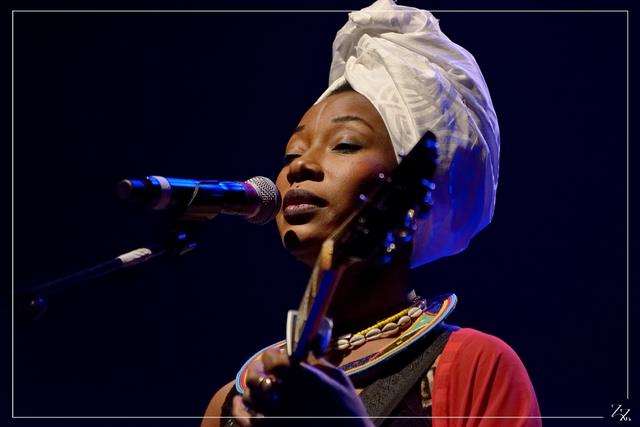 NIK_990029 Fatoumata Diawara 31-01-2019 (Zz) (p).jpg